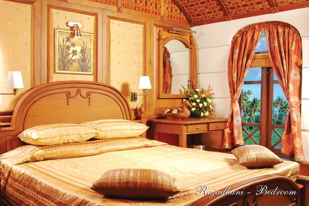 Sterling Palace Alleppey Resort