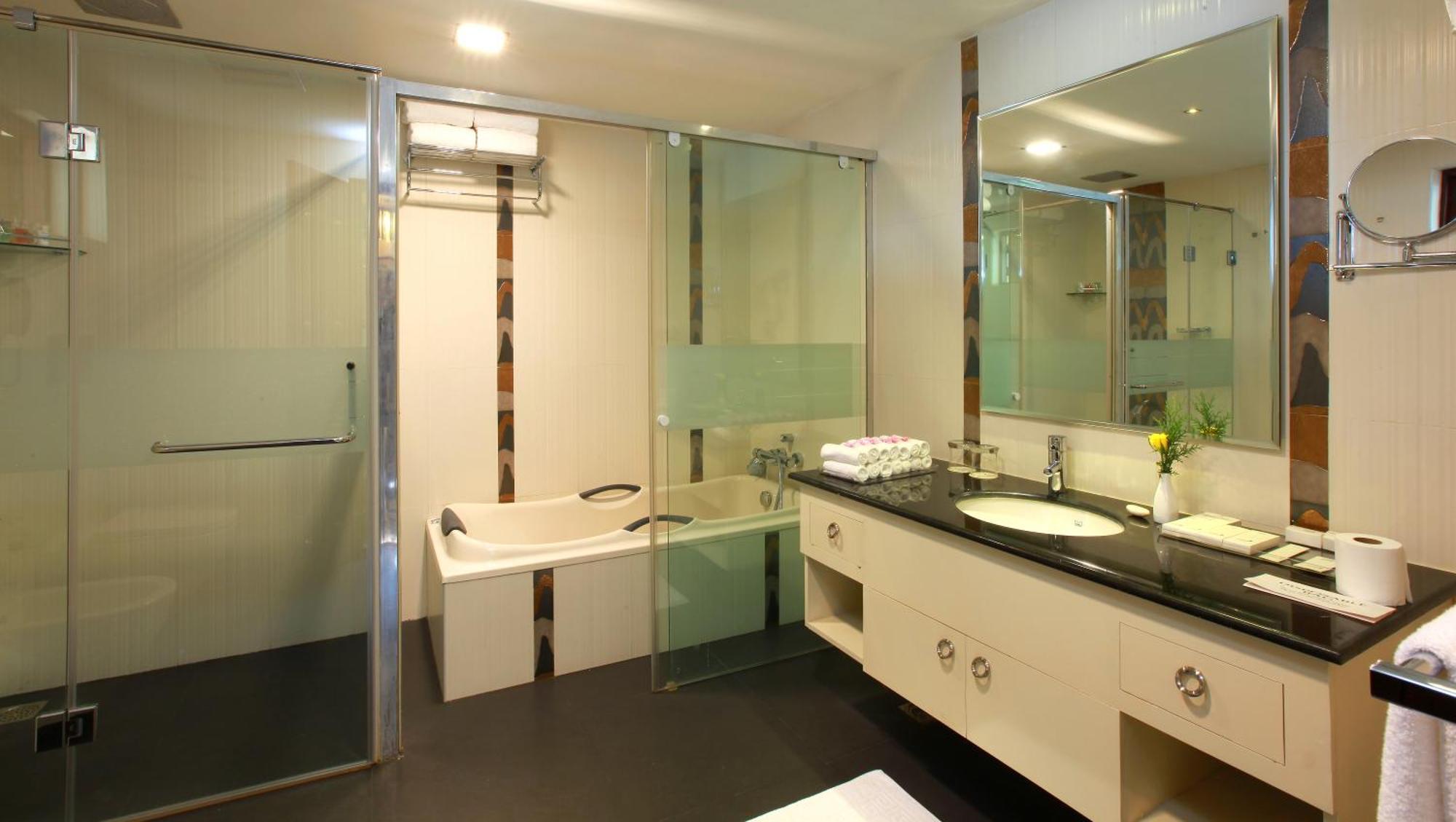 Sterling Palace Alleppey 5*